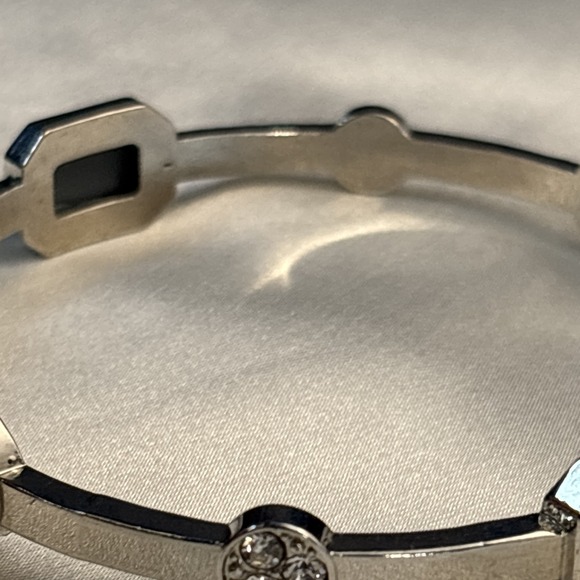 Very Sparkly Bangle Silver Tone Clear Stone Bracelet Bling Glam Stackable Estate - Picture 11 of 16